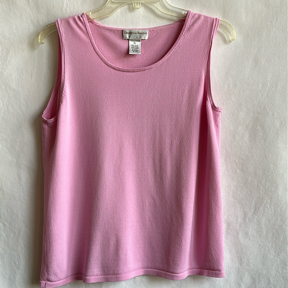 Draper’s & Damon’s pink tank top, size PL